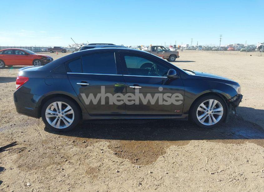 Photo 14 of 2015 Chevrolet Cruze LTZ (VIN 1G1PG5SB1F7234856)