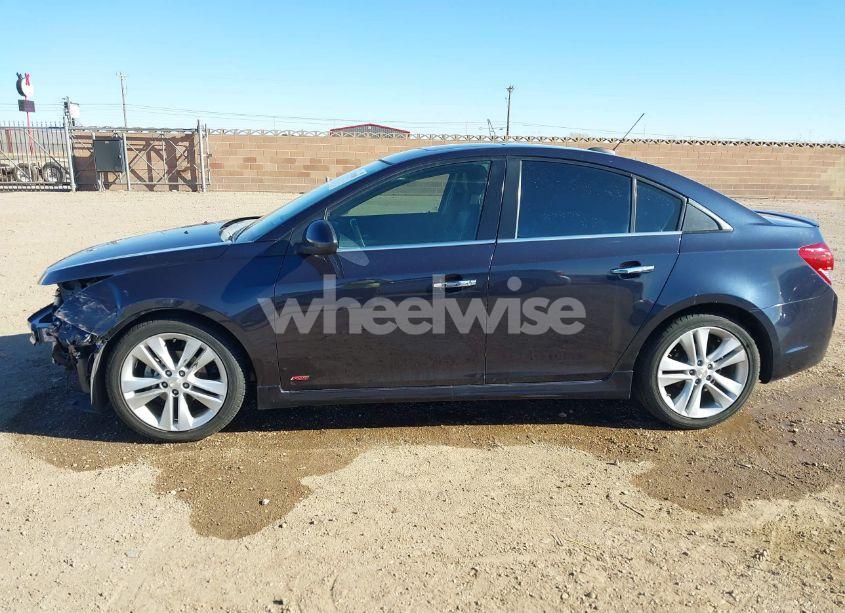Photo 15 of 2015 Chevrolet Cruze LTZ (VIN 1G1PG5SB1F7234856)