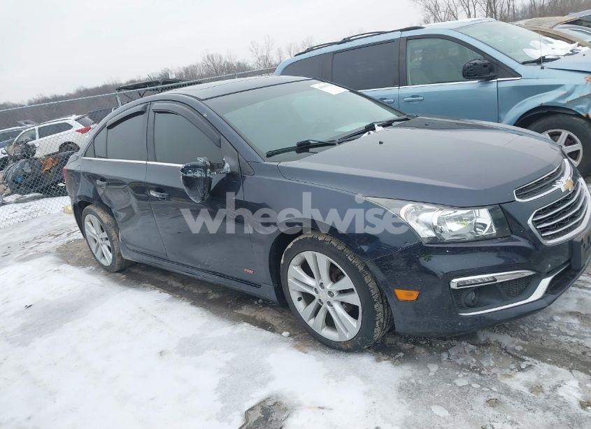 Photo 13 of 2015 Chevrolet Cruze LTZ (VIN 1G1PG5SB1F7291588)