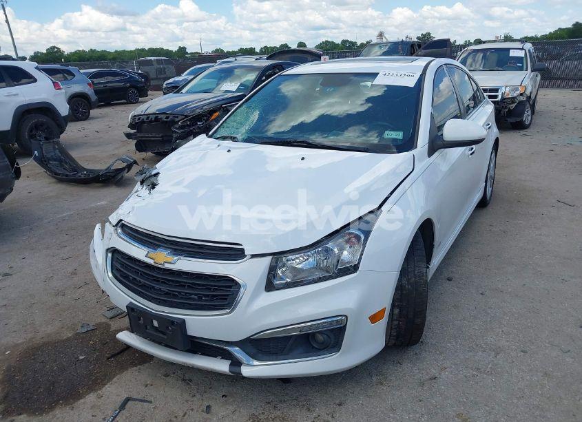 Photo 2 of 2016 Chevrolet Cruze LIMITED LTZ AUTO (VIN 1G1PG5SB1G7111558)
