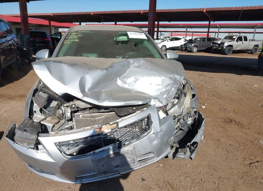 Photo 11 of 2013 Chevrolet Cruze LTZ (VIN 1G1PG5SB2D7105781)