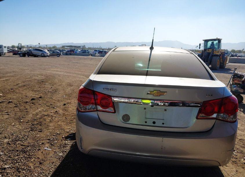 Photo 15 of 2013 Chevrolet Cruze LTZ (VIN 1G1PG5SB2D7105781)