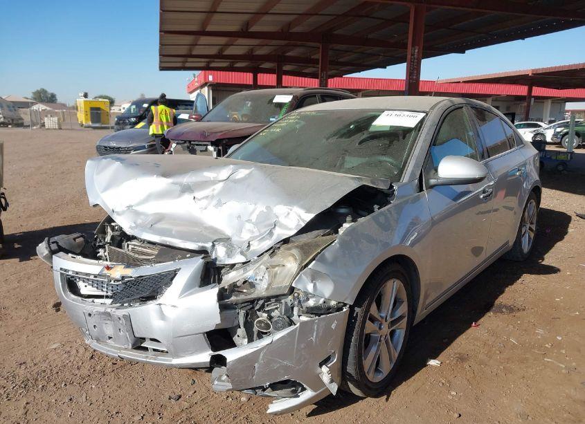 Photo 2 of 2013 Chevrolet Cruze LTZ (VIN 1G1PG5SB2D7105781)