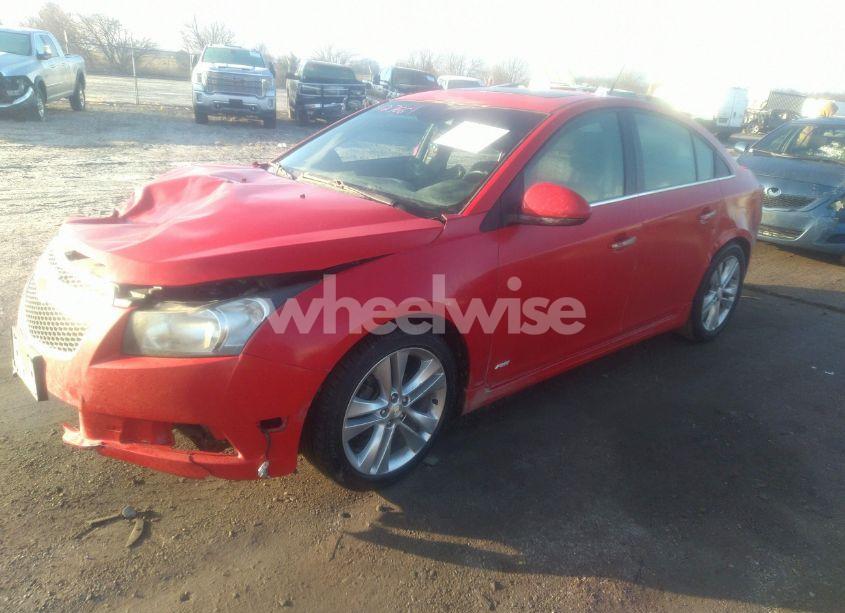 Photo 2 of 2014 Chevrolet Cruze LTZ (VIN 1G1PG5SB2E7146722)