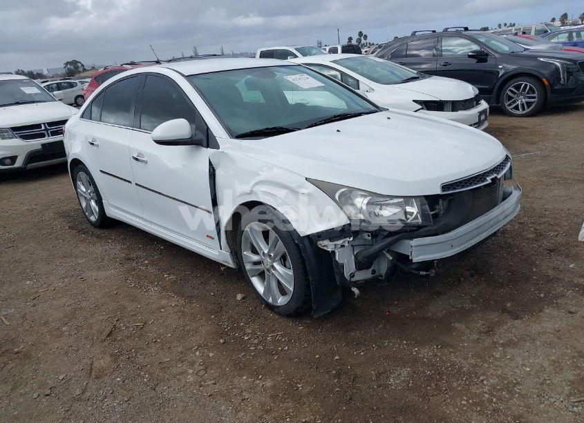 2014 Chevrolet Cruze LTZ (VIN 1G1PG5SB2E7184046) main photo