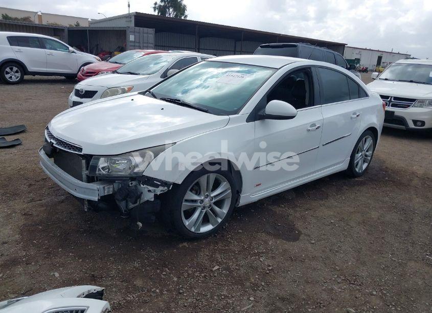 Photo 2 of 2014 Chevrolet Cruze LTZ (VIN 1G1PG5SB2E7184046)