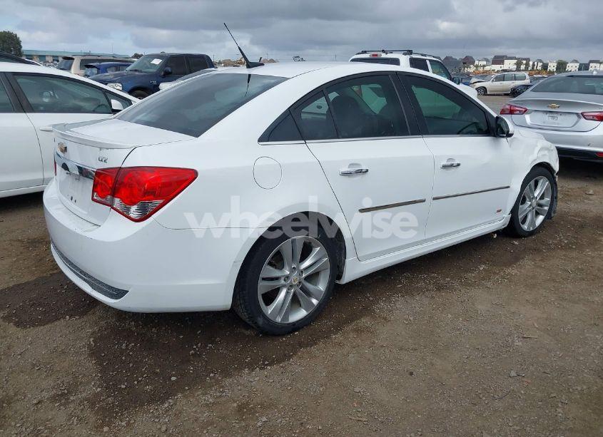 Photo 4 of 2014 Chevrolet Cruze LTZ (VIN 1G1PG5SB2E7184046)