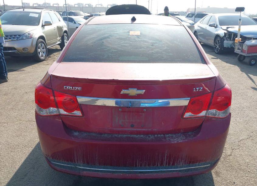 Photo 15 of 2014 Chevrolet Cruze LTZ (VIN 1G1PG5SB2E7282669)