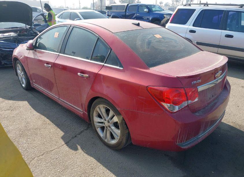 Photo 3 of 2014 Chevrolet Cruze LTZ (VIN 1G1PG5SB2E7282669)