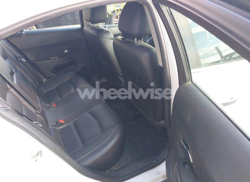 Photo 8 of 2014 Chevrolet Cruze LTZ (VIN 1G1PG5SB2E7300023)