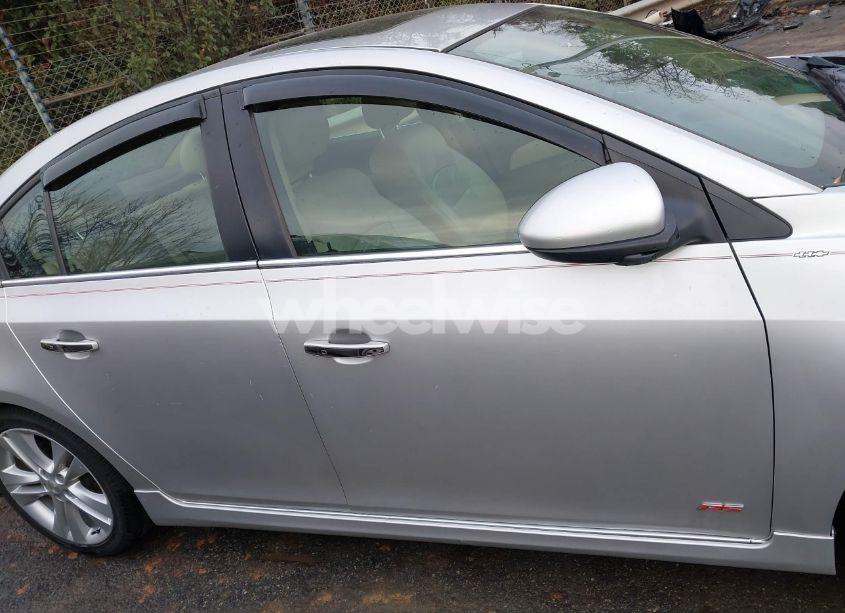 Photo 13 of 2015 Chevrolet Cruze LTZ (VIN 1G1PG5SB2F7209299)