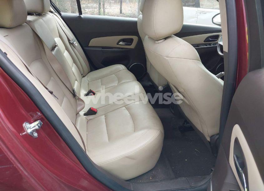 Photo 8 of 2015 Chevrolet Cruze LTZ (VIN 1G1PG5SB2F7217211)