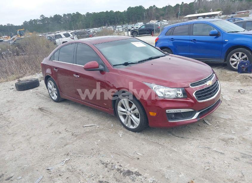 2015 Chevrolet Cruze LTZ (VIN 1G1PG5SB2F7240083) main photo