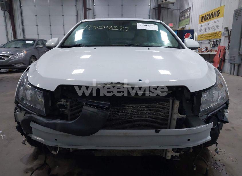 Photo 12 of 2015 Chevrolet Cruze LTZ (VIN 1G1PG5SB2F7240987)