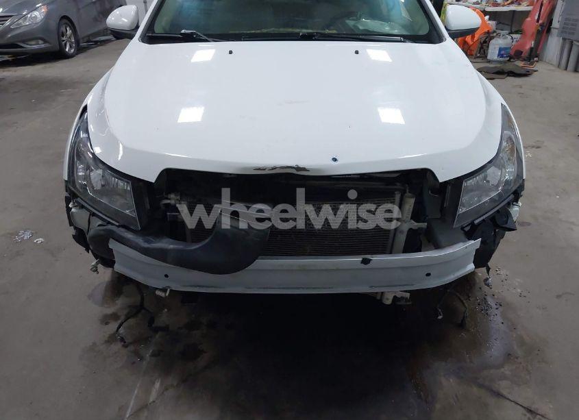 Photo 6 of 2015 Chevrolet Cruze LTZ (VIN 1G1PG5SB2F7240987)