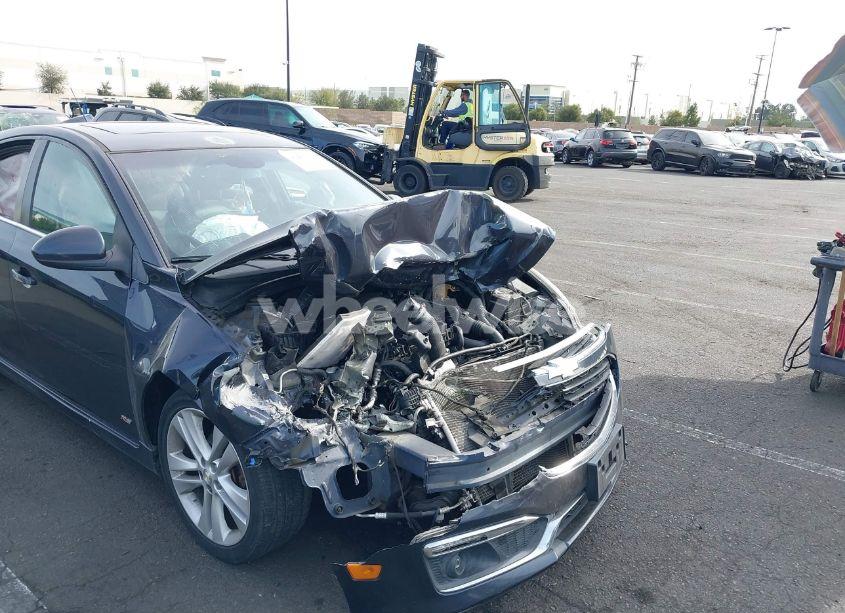 Photo 6 of 2015 Chevrolet Cruze LTZ (VIN 1G1PG5SB2F7253478)