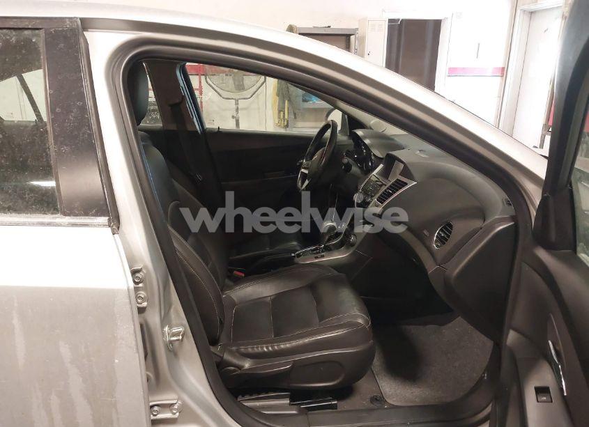 Photo 5 of 2013 Chevrolet Cruze LTZ (VIN 1G1PG5SB3D7101576)