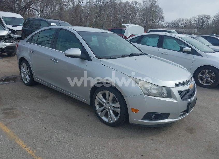 2013 Chevrolet Cruze LTZ (VIN 1G1PG5SB3D7125862) main photo