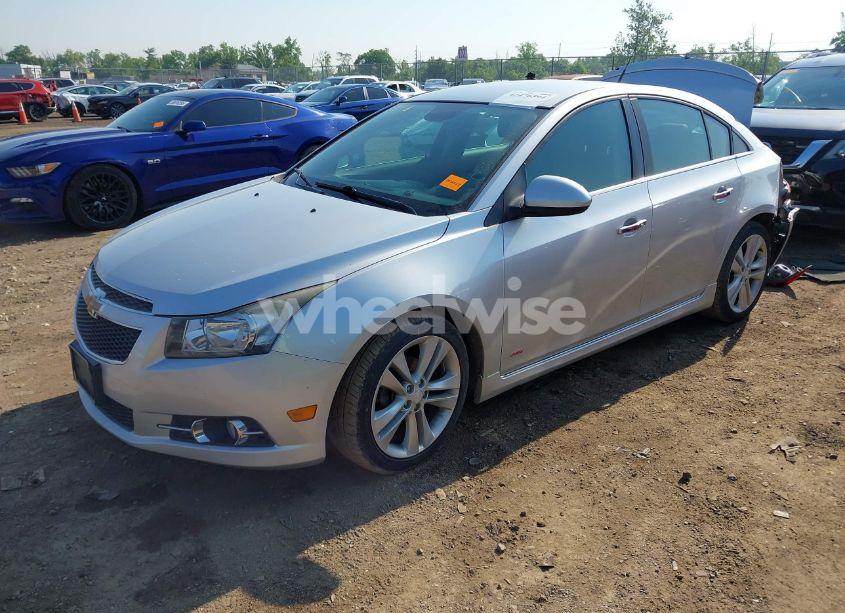 Photo 2 of 2013 Chevrolet Cruze LTZ (VIN 1G1PG5SB3D7164645)