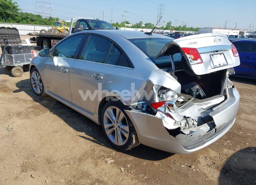 Photo 3 of 2013 Chevrolet Cruze LTZ (VIN 1G1PG5SB3D7164645)