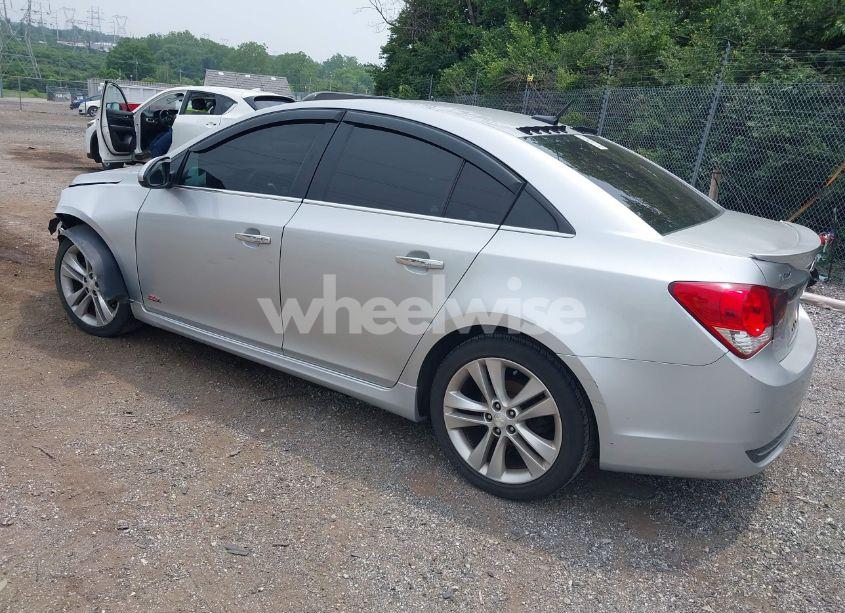 Photo 3 of 2014 Chevrolet Cruze LTZ (VIN 1G1PG5SB3E7265461)