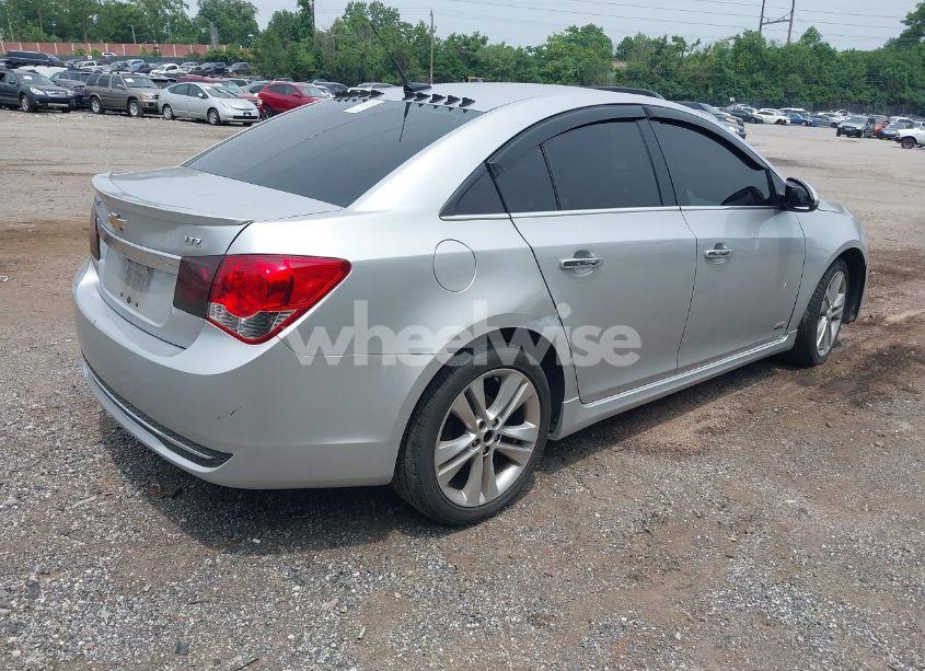 Photo 4 of 2014 Chevrolet Cruze LTZ (VIN 1G1PG5SB3E7265461)