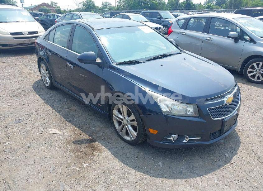 2014 Chevrolet Cruze LTZ (VIN 1G1PG5SB3E7364457) main photo