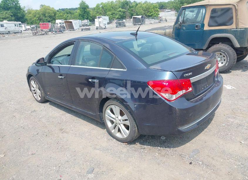 Photo 3 of 2014 Chevrolet Cruze LTZ (VIN 1G1PG5SB3E7364457)