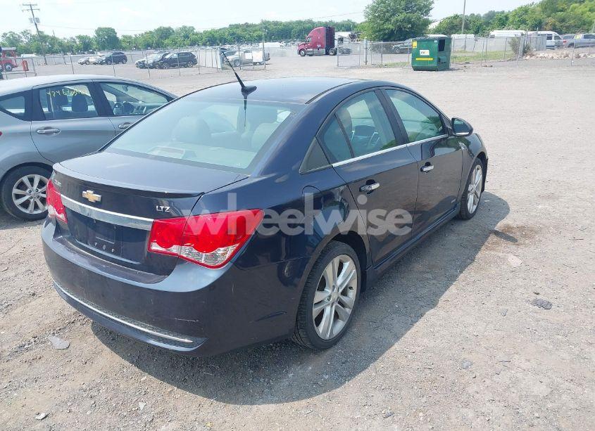 Photo 4 of 2014 Chevrolet Cruze LTZ (VIN 1G1PG5SB3E7364457)