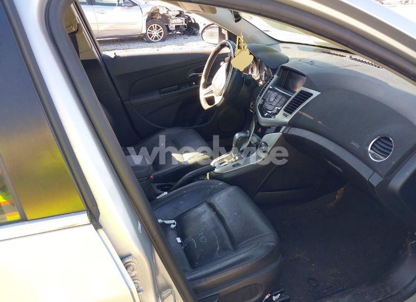 Photo 5 of 2014 Chevrolet Cruze LTZ (VIN 1G1PG5SB3E7371022)