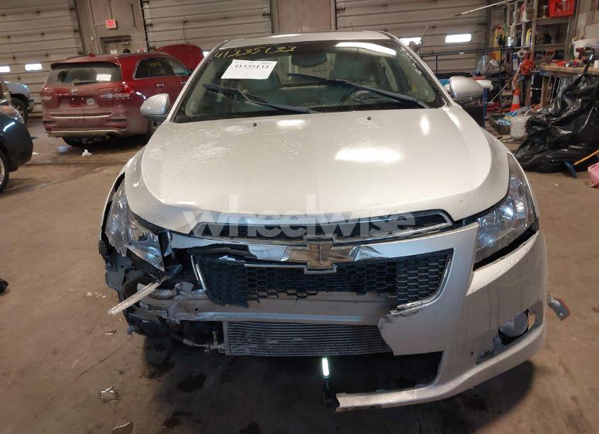 Photo 12 of 2014 Chevrolet Cruze LTZ (VIN 1G1PG5SB3E7385616)