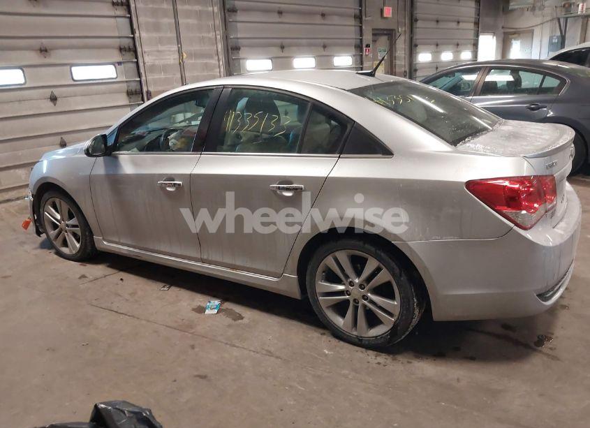 Photo 14 of 2014 Chevrolet Cruze LTZ (VIN 1G1PG5SB3E7385616)