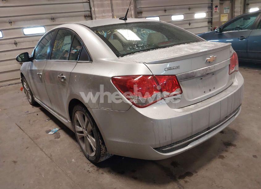 Photo 3 of 2014 Chevrolet Cruze LTZ (VIN 1G1PG5SB3E7385616)