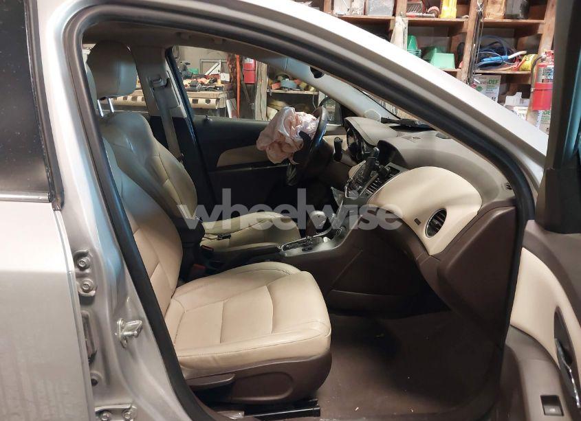 Photo 5 of 2014 Chevrolet Cruze LTZ (VIN 1G1PG5SB3E7385616)