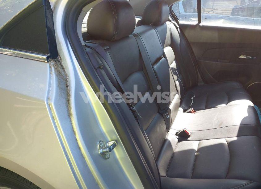 Photo 8 of 2014 Chevrolet Cruze LTZ (VIN 1G1PG5SB3E7487305)