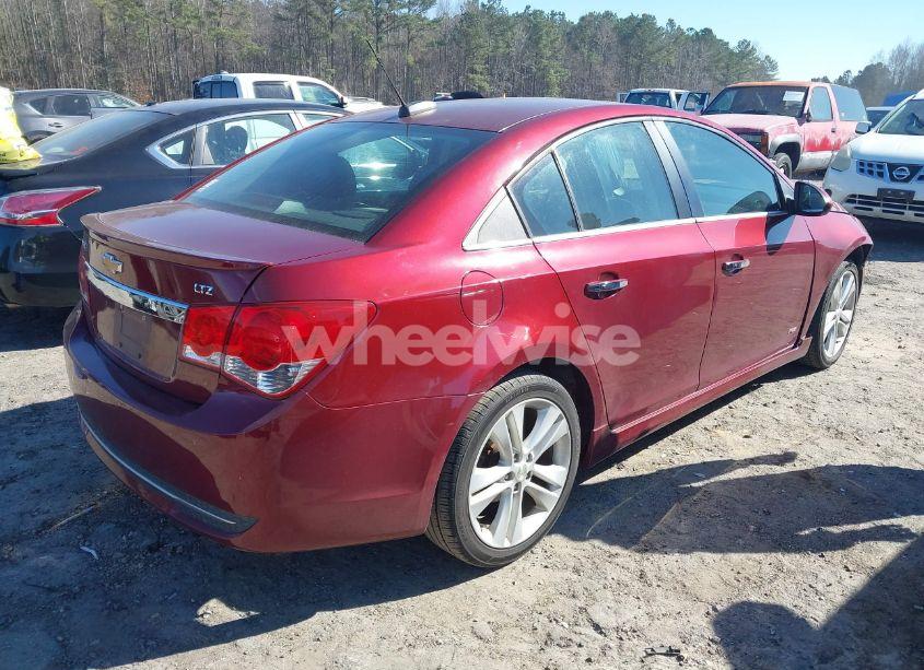 Photo 4 of 2015 Chevrolet Cruze LTZ (VIN 1G1PG5SB3F7135987)