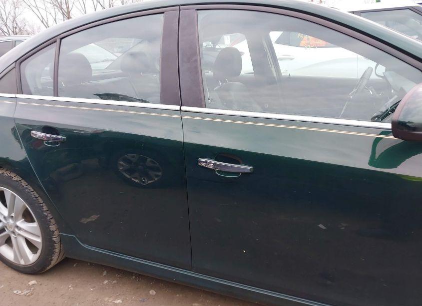 Photo 14 of 2015 Chevrolet Cruze LTZ (VIN 1G1PG5SB3F7142101)