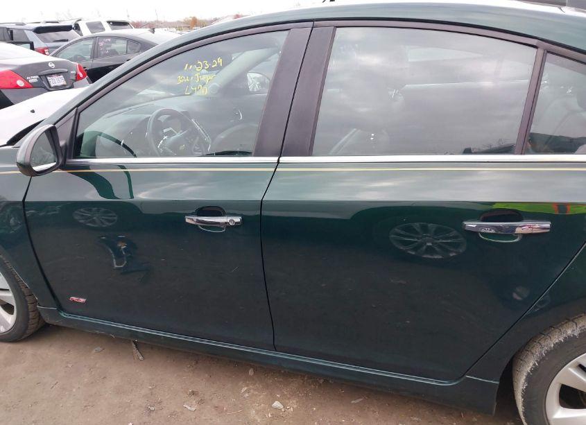 Photo 15 of 2015 Chevrolet Cruze LTZ (VIN 1G1PG5SB3F7142101)