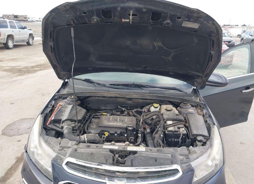 Photo 10 of 2015 Chevrolet Cruze LTZ (VIN 1G1PG5SB3F7155463)