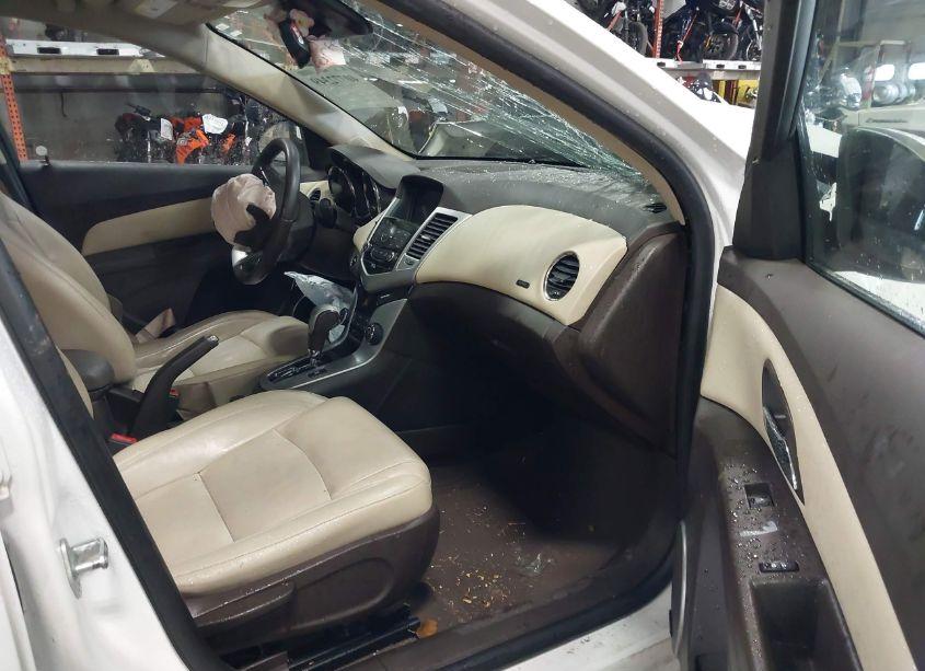 Photo 5 of 2015 Chevrolet Cruze LTZ (VIN 1G1PG5SB3F7211062)