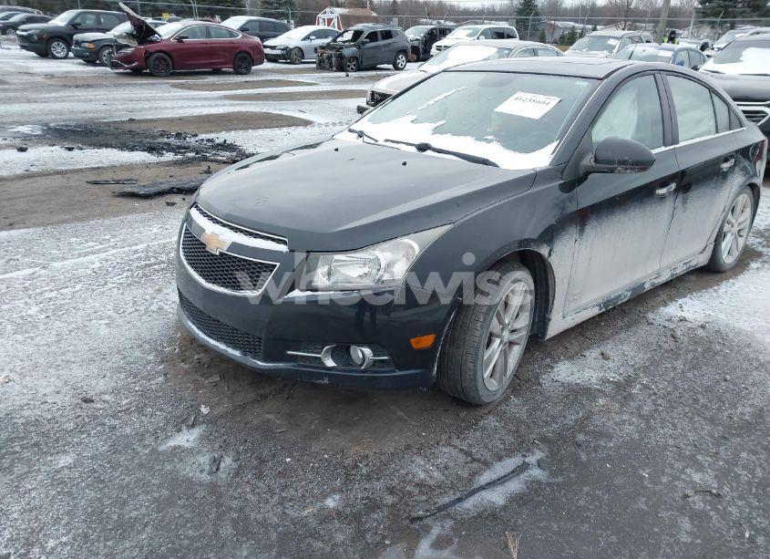 Photo 2 of 2013 Chevrolet Cruze LTZ (VIN 1G1PG5SB4D7150401)