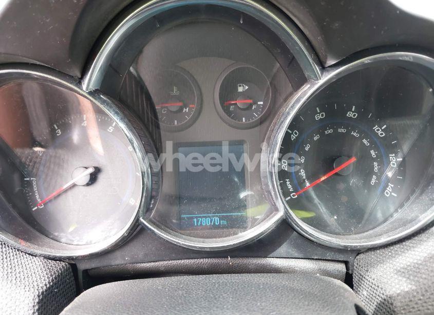 Photo 7 of 2013 Chevrolet Cruze LTZ (VIN 1G1PG5SB4D7225887)