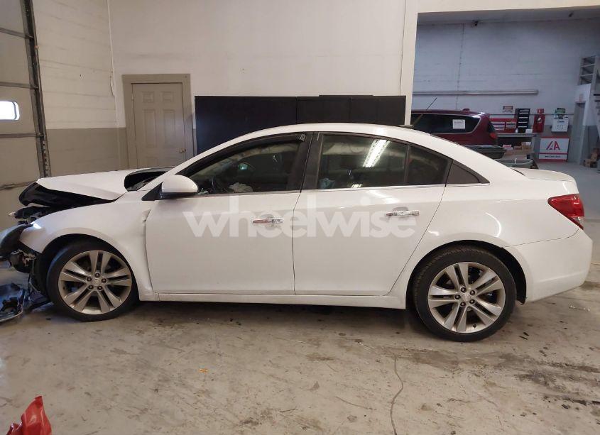 Photo 13 of 2013 Chevrolet Cruze LTZ (VIN 1G1PG5SB4D7273583)