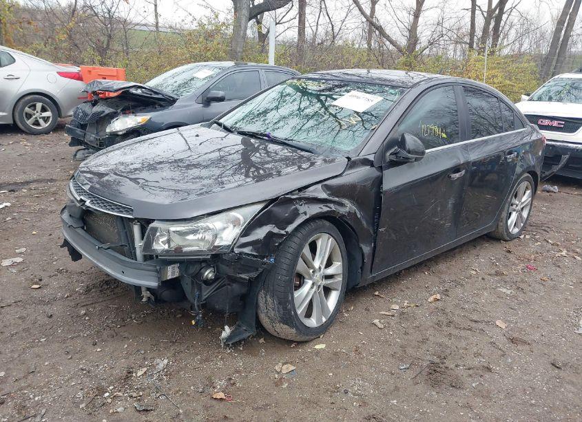 Photo 2 of 2014 Chevrolet Cruze LTZ (VIN 1G1PG5SB4E7221372)