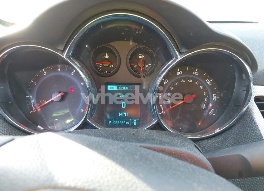 Photo 7 of 2014 Chevrolet Cruze LTZ (VIN 1G1PG5SB4E7412516)