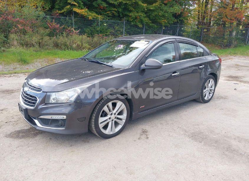 Photo 2 of 2015 Chevrolet Cruze LTZ (VIN 1G1PG5SB4F7125243)
