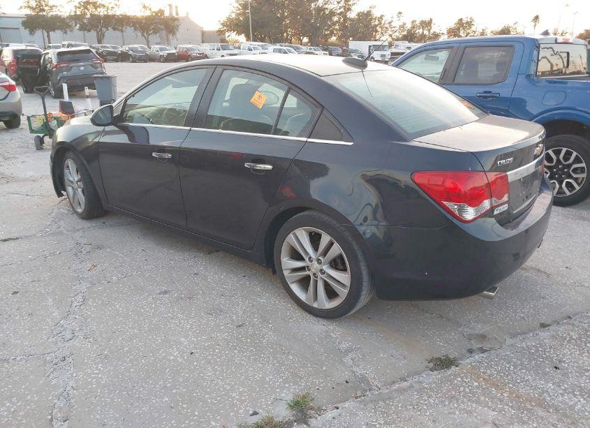 Photo 3 of 2015 Chevrolet Cruze LTZ (VIN 1G1PG5SB4F7168223)