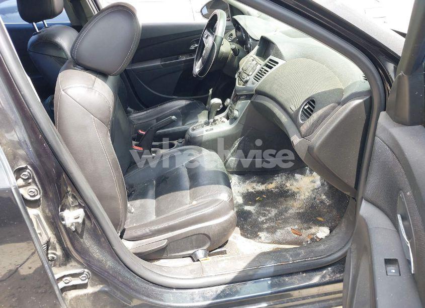 Photo 5 of 2015 Chevrolet Cruze LTZ (VIN 1G1PG5SB4F7169081)