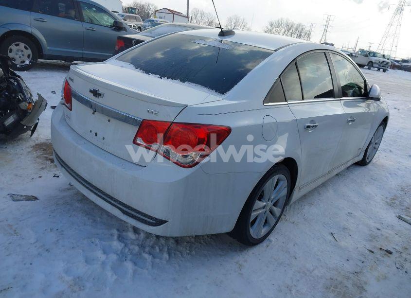 Photo 4 of 2015 Chevrolet Cruze LTZ (VIN 1G1PG5SB4F7211877)