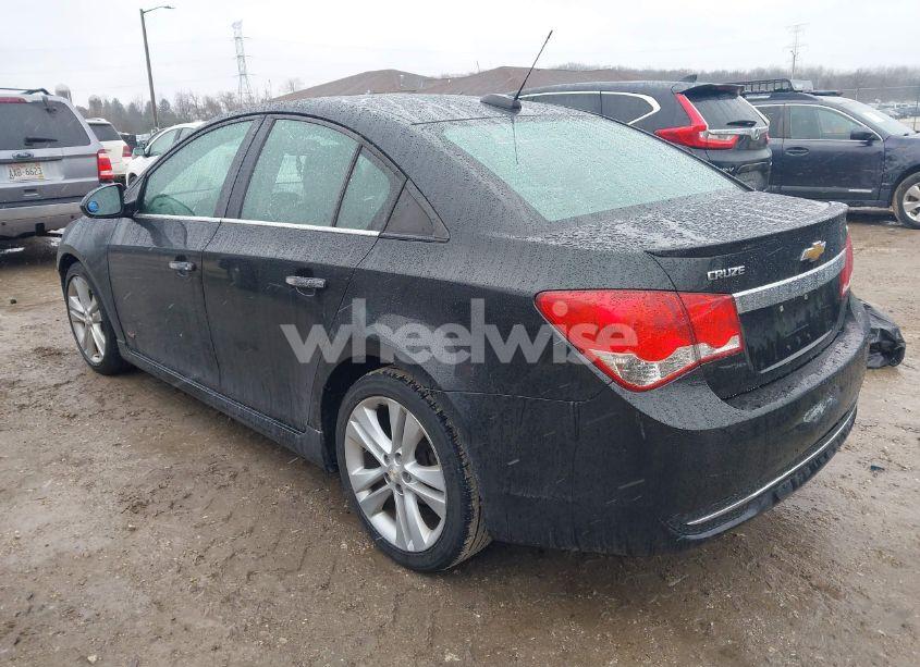 Photo 3 of 2015 Chevrolet Cruze LTZ (VIN 1G1PG5SB4F7232843)